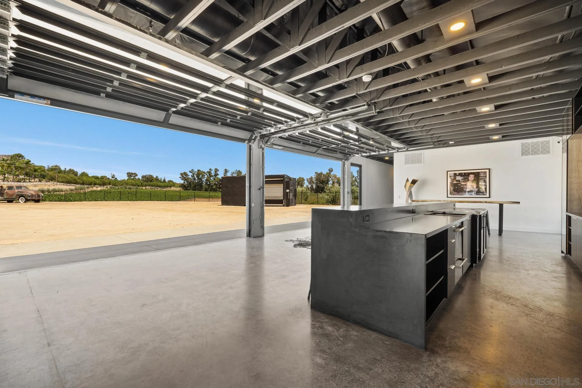 36051 East Benton Road, Unit 1 Temecula, CA 92592 - Photo 7 of 42