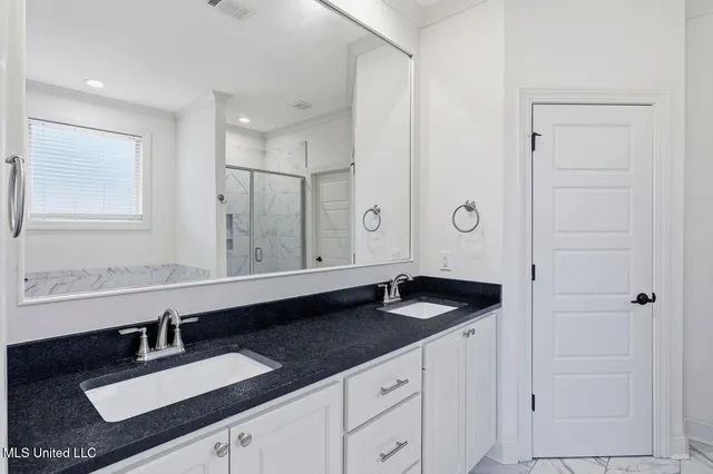 $374,900 | 180 Catherine Boulevard, Clinton, MS 39056