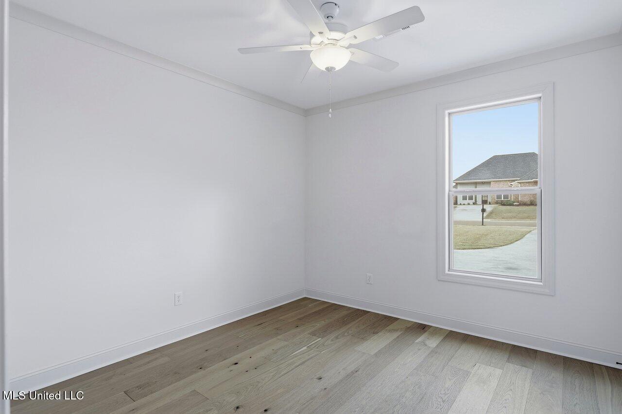 180 Catherine Boulevard Clinton, MS 39056 - Photo 23 of 68 180 Catherine Blvd Home Tours MS 23