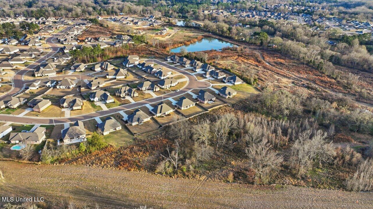 180 Catherine Boulevard Clinton, MS 39056 - Photo 53 of 68 180 Catherine Blvd Home Tours MS 47
