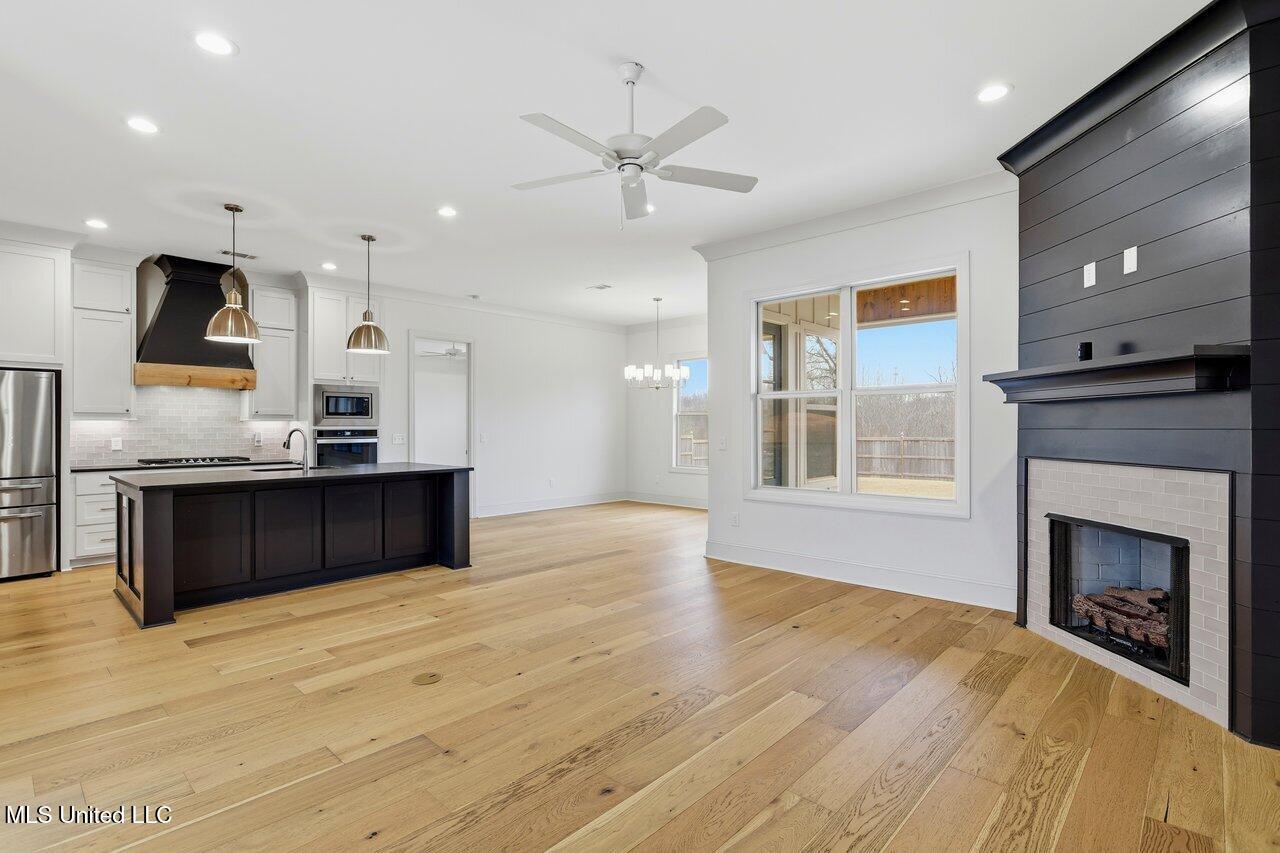 180 Catherine Boulevard Clinton, MS 39056 - Photo 7 of 68 180 Catherine Blvd Home Tours MS 7