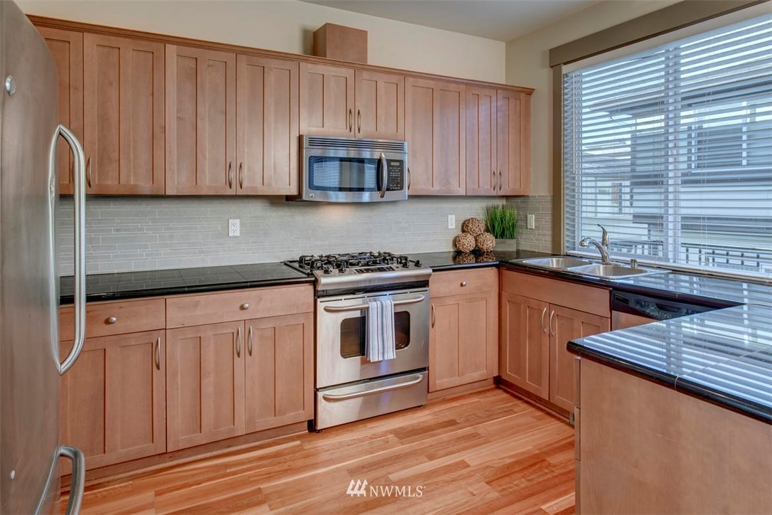 2115 201st Place Southeast, Unit J1 Bothell, WA 98012 - Photo 14 of 25