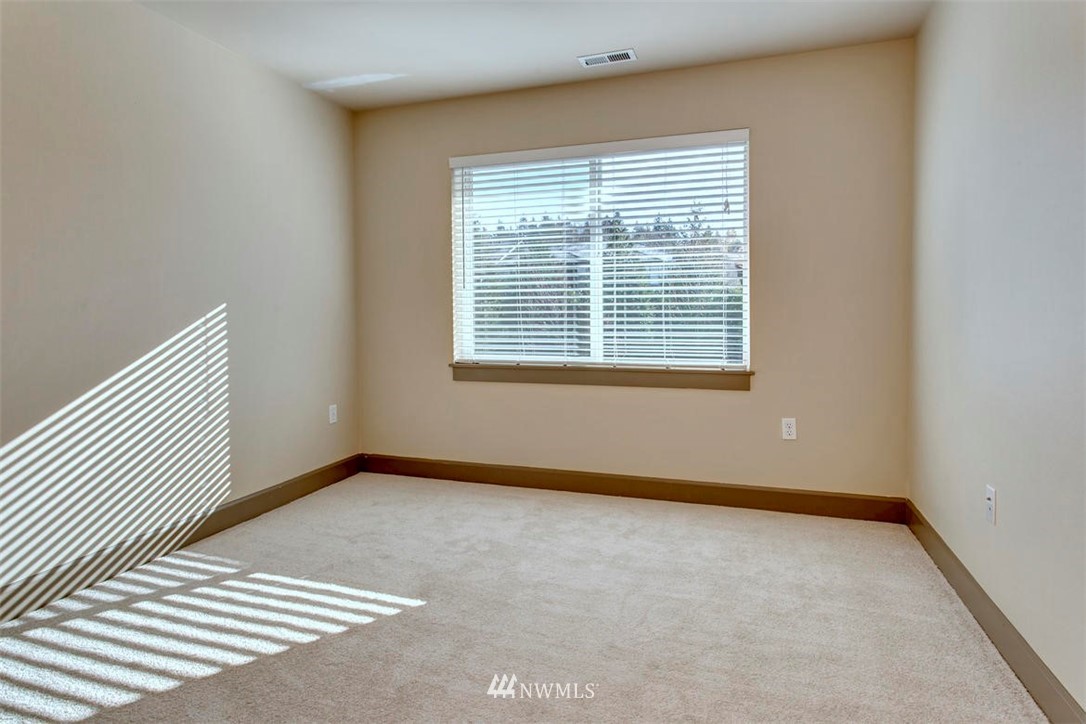 2115 201st Place Southeast, Unit J1 Bothell, WA 98012 - Photo 22 of 25