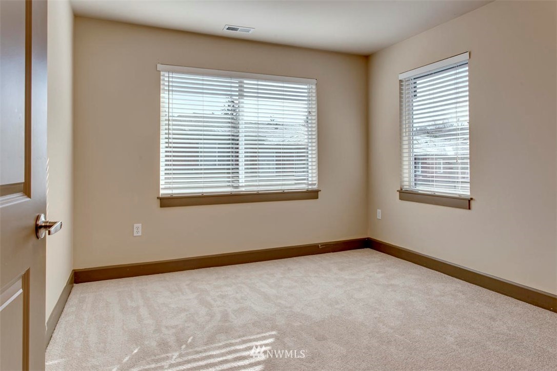 2115 201st Place Southeast, Unit J1 Bothell, WA 98012 - Photo 23 of 25