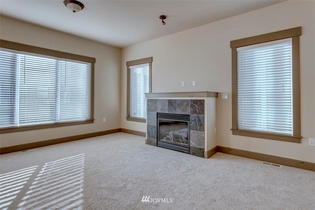 2115 201st Place Southeast, Unit J1 Bothell, WA 98012 - Photo 6 of 25
