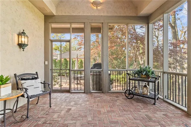 $2,150,000 | 360 East Loch Lloyd Parkway, Loch Lloyd, MO 64012