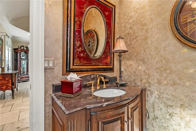 $2,150,000 | 360 East Loch Lloyd Parkway, Loch Lloyd, MO 64012