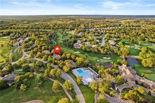 $2,150,000 | 360 East Loch Lloyd Parkway, Loch Lloyd, MO 64012