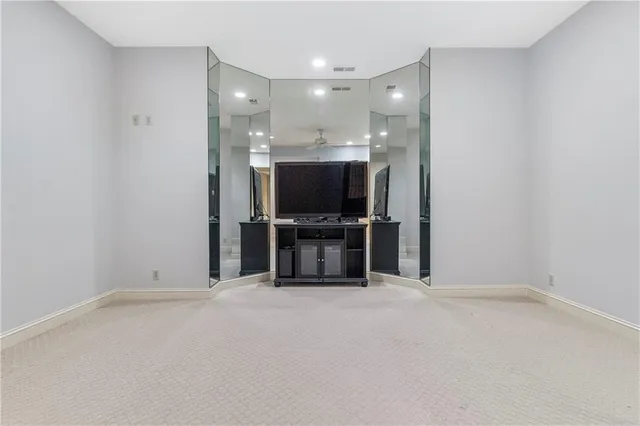 $2,150,000 | 360 East Loch Lloyd Parkway, Loch Lloyd, MO 64012