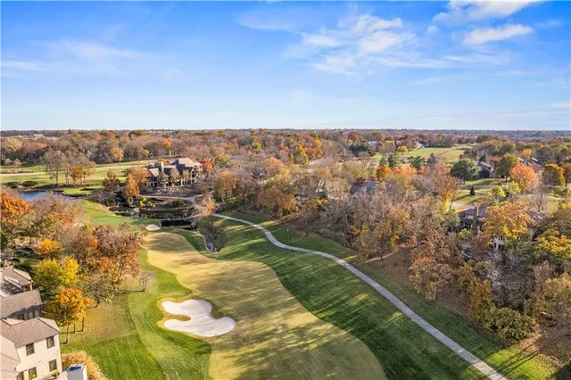 $2,150,000 | 360 East Loch Lloyd Parkway, Loch Lloyd, MO 64012