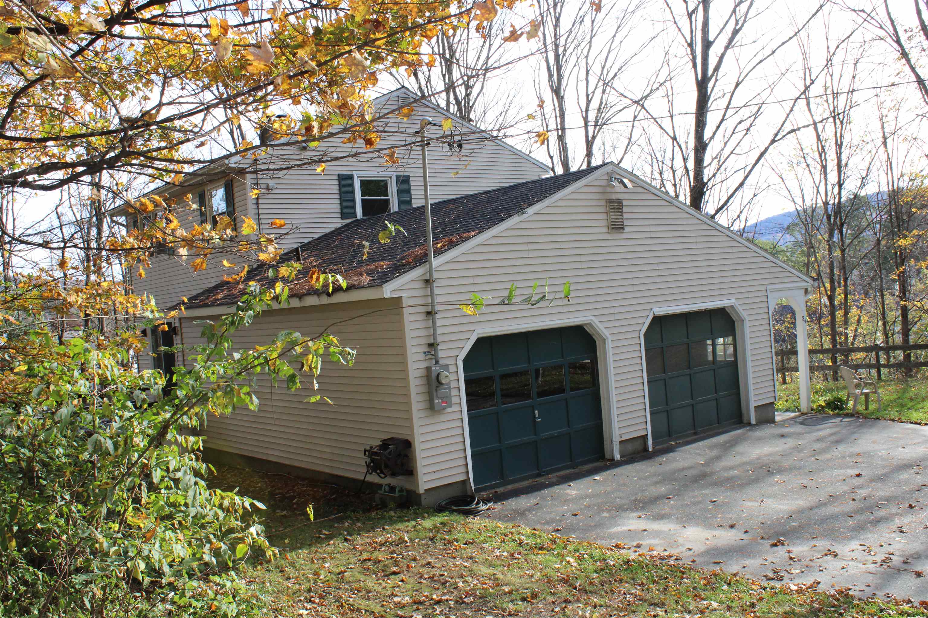 84 Overcliff Road St. Johnsbury, VT 05819 - Photo 2 of 16 Gallery Image 2