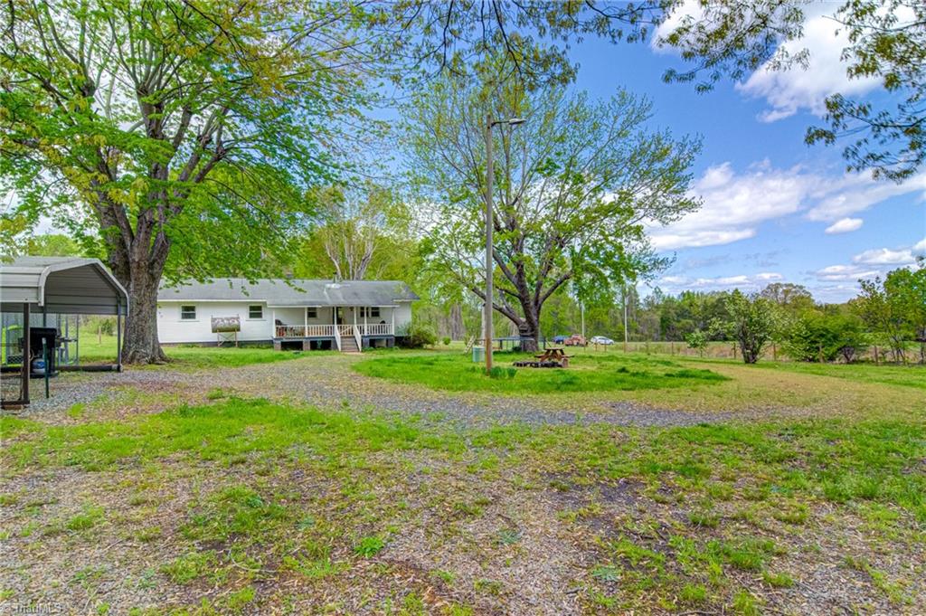 946 Rice Road Reidsville, NC 27320 - Photo 28 of 41 Gallery Image 28