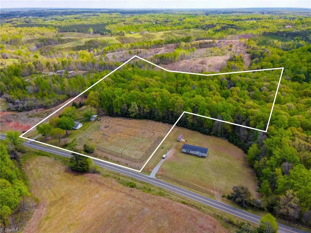 946 Rice Road Reidsville, NC 27320 - Photo 33 of 41 Gallery Image 33