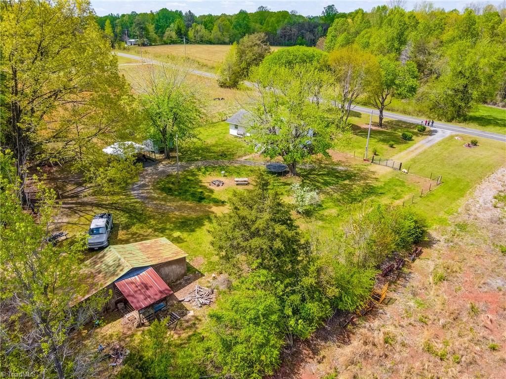 946 Rice Road Reidsville, NC 27320 - Photo 39 of 41 Gallery Image 39