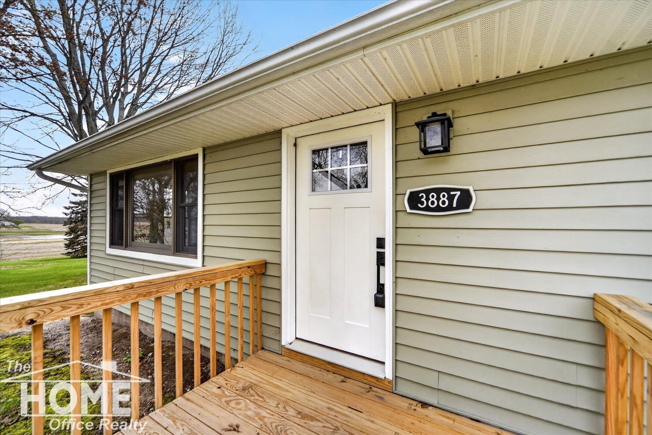 3887 West Brewer Road Owosso, MI 48867 - Photo 3 of 35