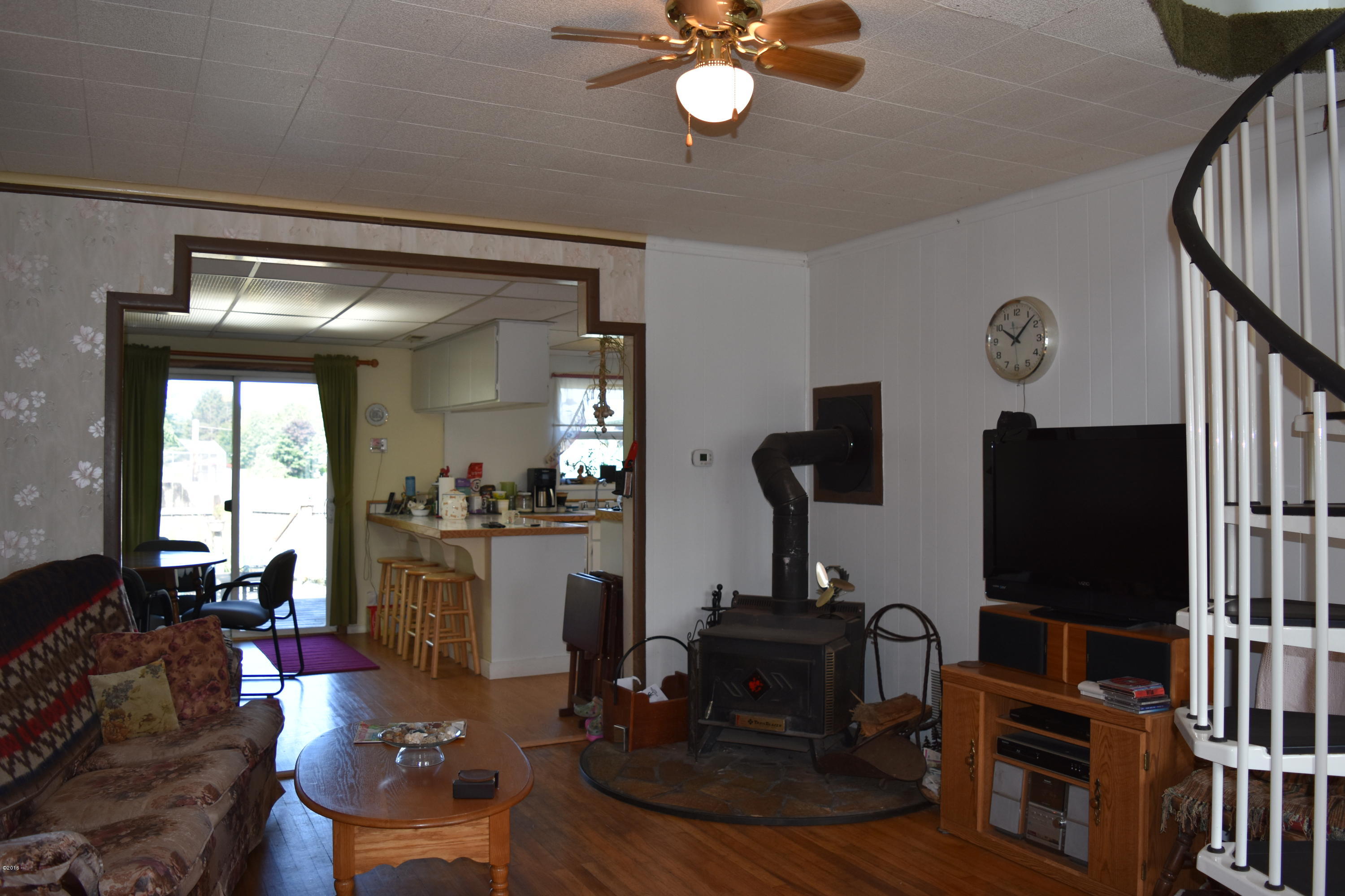 175 South Gaither Street Siletz, OR 97380 - Photo 5 of 25 Living room two