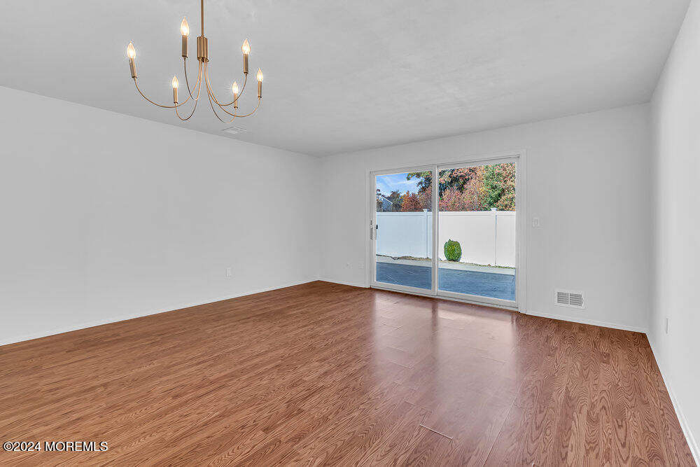 7 Briarcliff Court Freehold, NJ 07728 - Photo 13 of 24 dsc07755_77