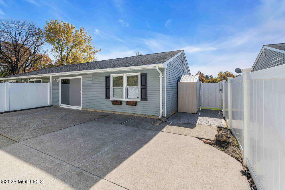 7 Briarcliff Court Freehold, NJ 07728 - Photo 17 of 24 dsc07855-1_456