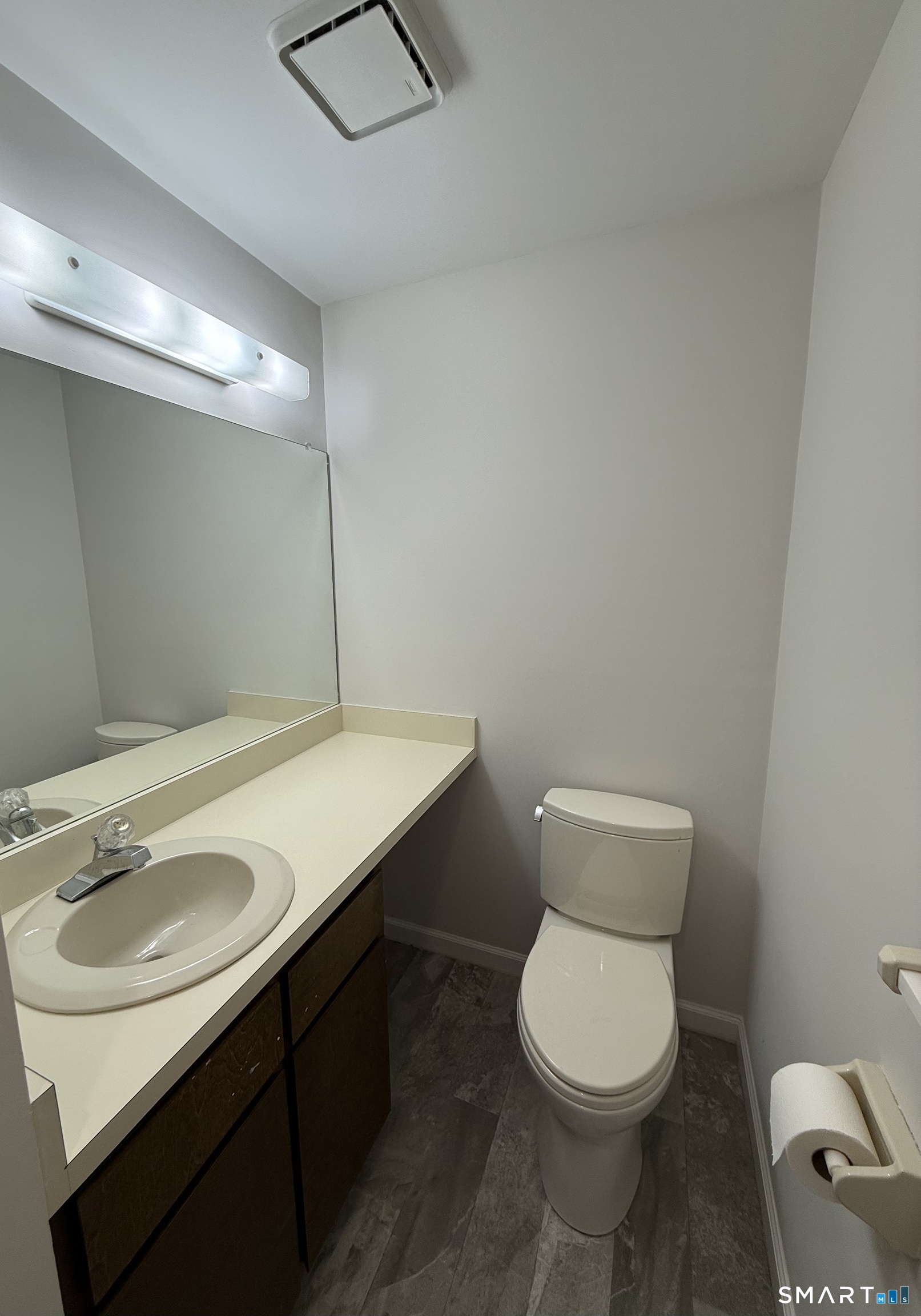 7 Barrington Drive, Unit A Wethersfield, CT 06109 - Photo 5 of 18