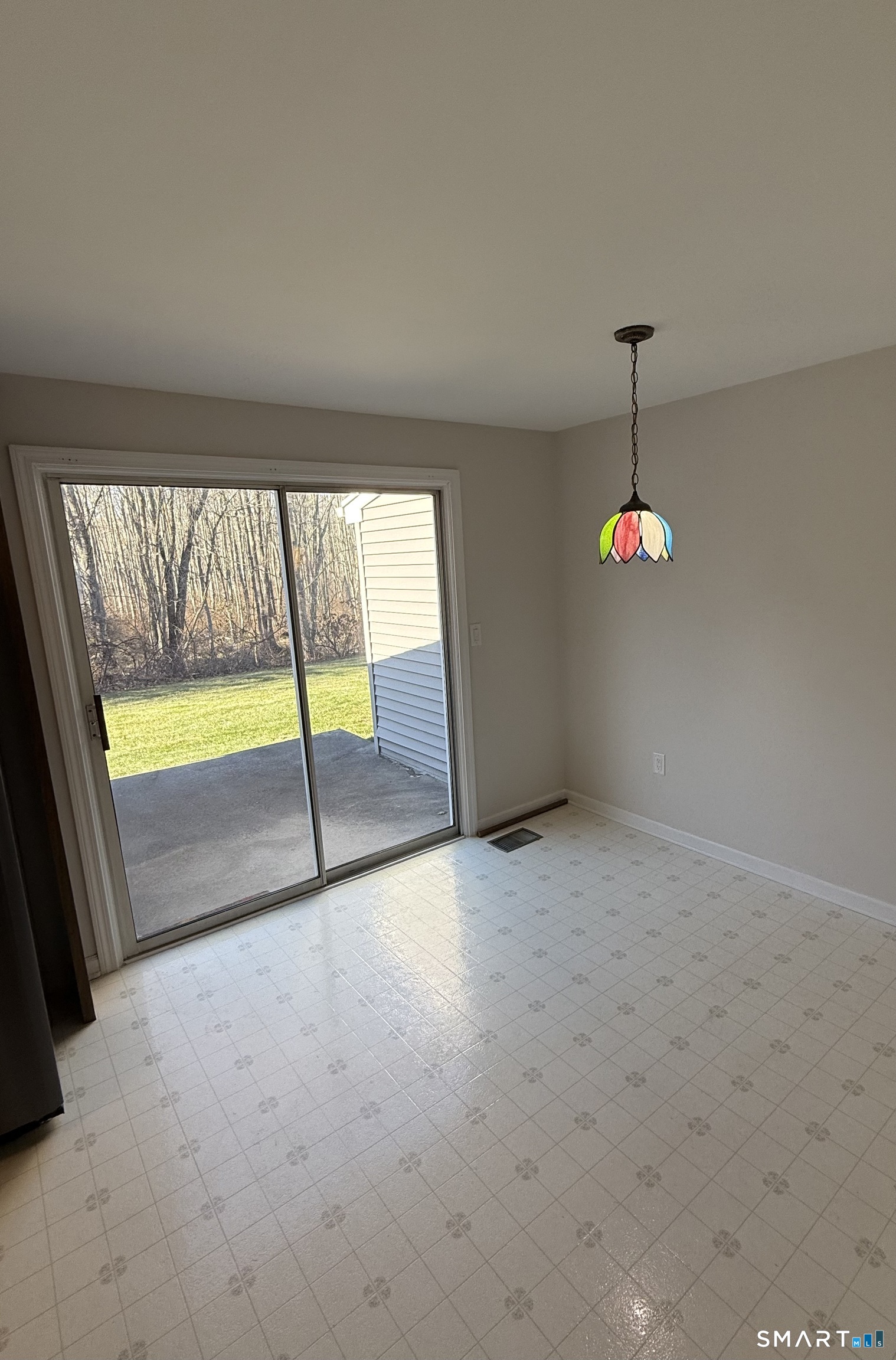 7 Barrington Drive, Unit A Wethersfield, CT 06109 - Photo 8 of 18