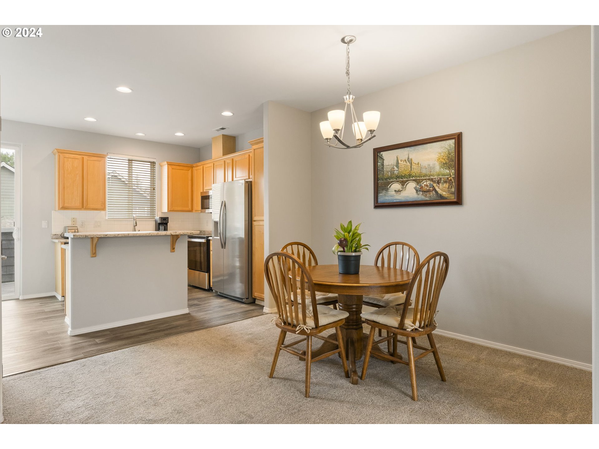 18690 Southwest 92nd Terrace Tualatin, OR 97062 - Photo 12 of 32