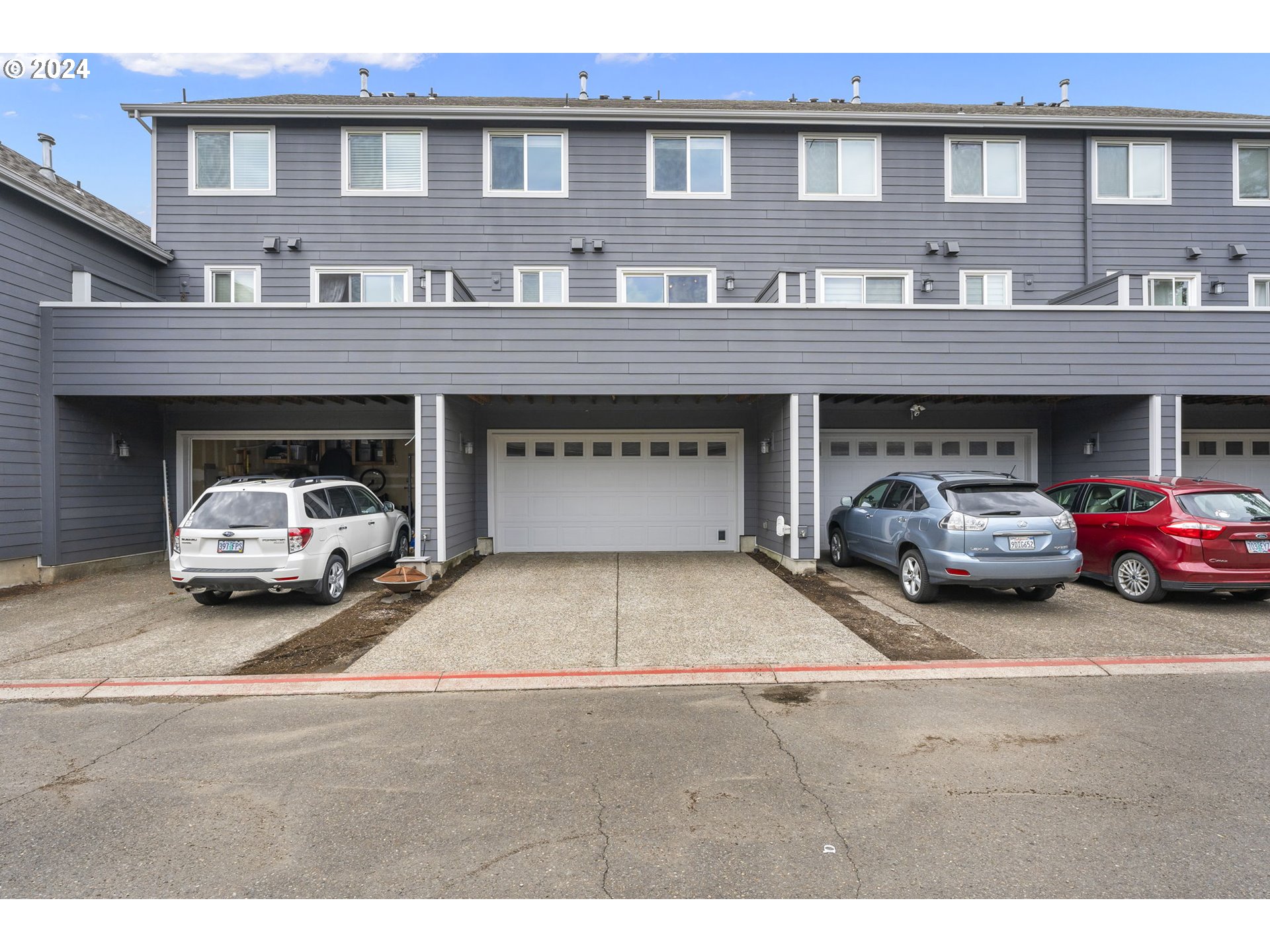 18690 Southwest 92nd Terrace Tualatin, OR 97062 - Photo 31 of 32