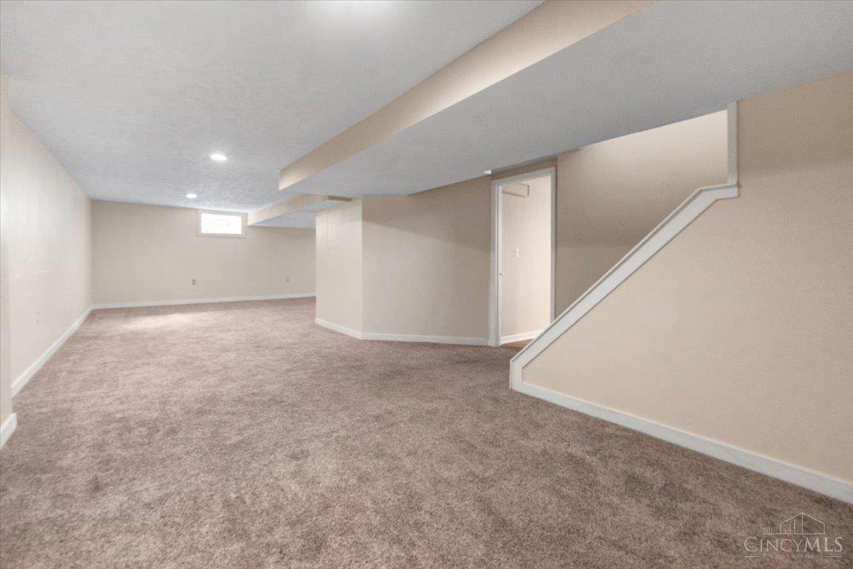 1904 Hunt Road Cincinnati, OH 45215 - Photo 23 of 31