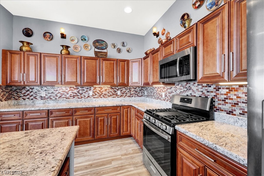 13 West Bonanza Road Las Vegas, NV 89124 - Photo 12 of 40 Gallery Image 12