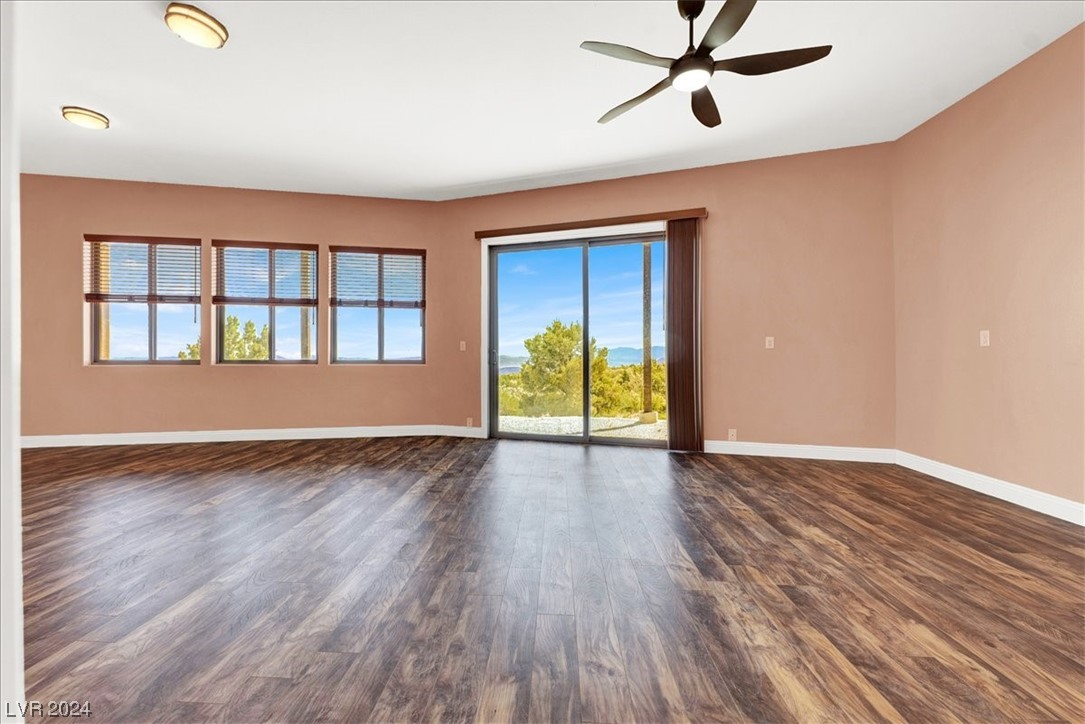 13 West Bonanza Road Las Vegas, NV 89124 - Photo 25 of 40 Gallery Image 25