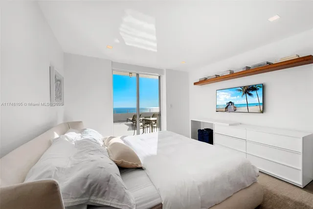 a view of a livingroom with furniture