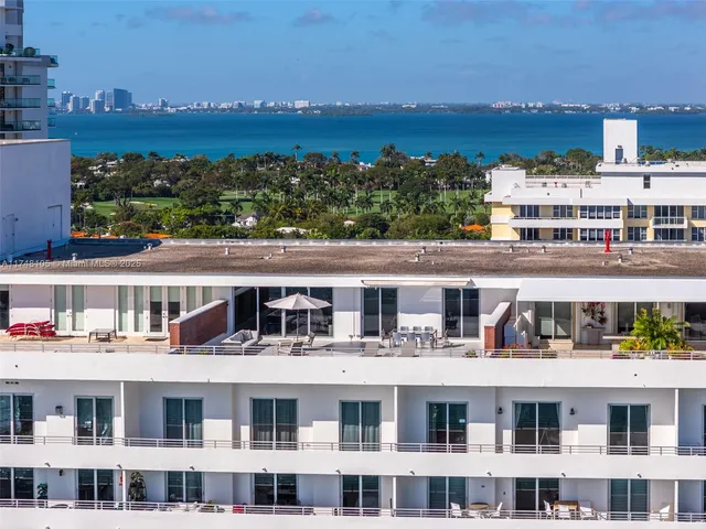 a close up of a mirror