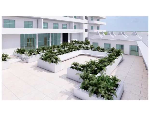 $2,295,000 | 5555 Collins Avenue, Unit PHC, Miami Beach, FL 33140