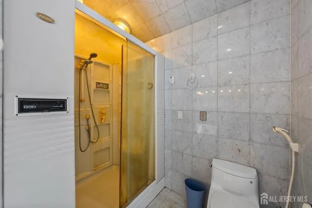 $2,990,000 | 19-23 Roberts Road, Millstone Township, NJ 08535