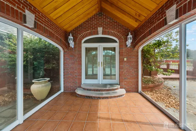 $2,990,000 | 19-23 Roberts Road, Millstone Township, NJ 08535