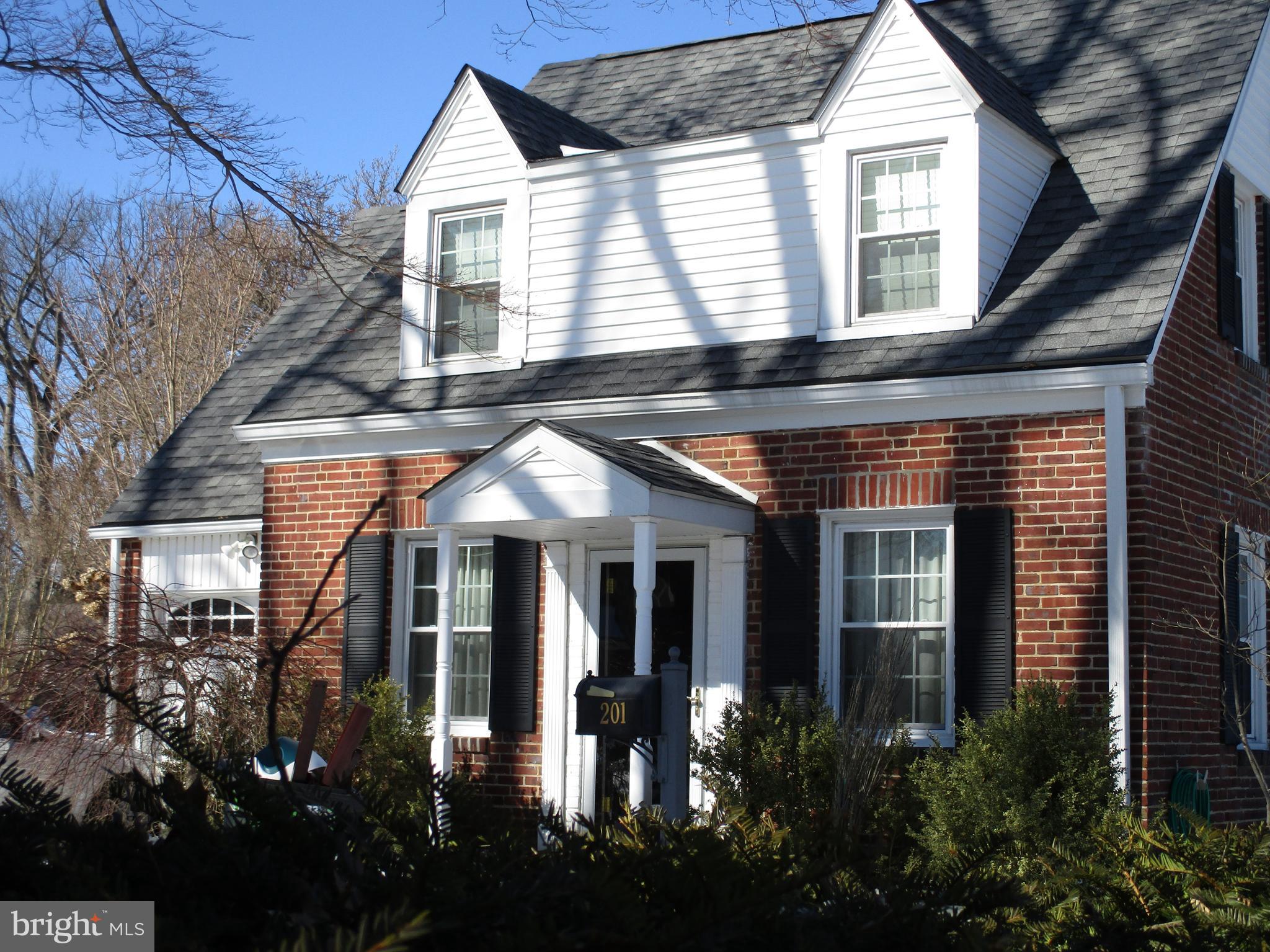 201 Canterbury Road Havertown, PA 19083 - Photo 3 of 58 Gallery Image 3