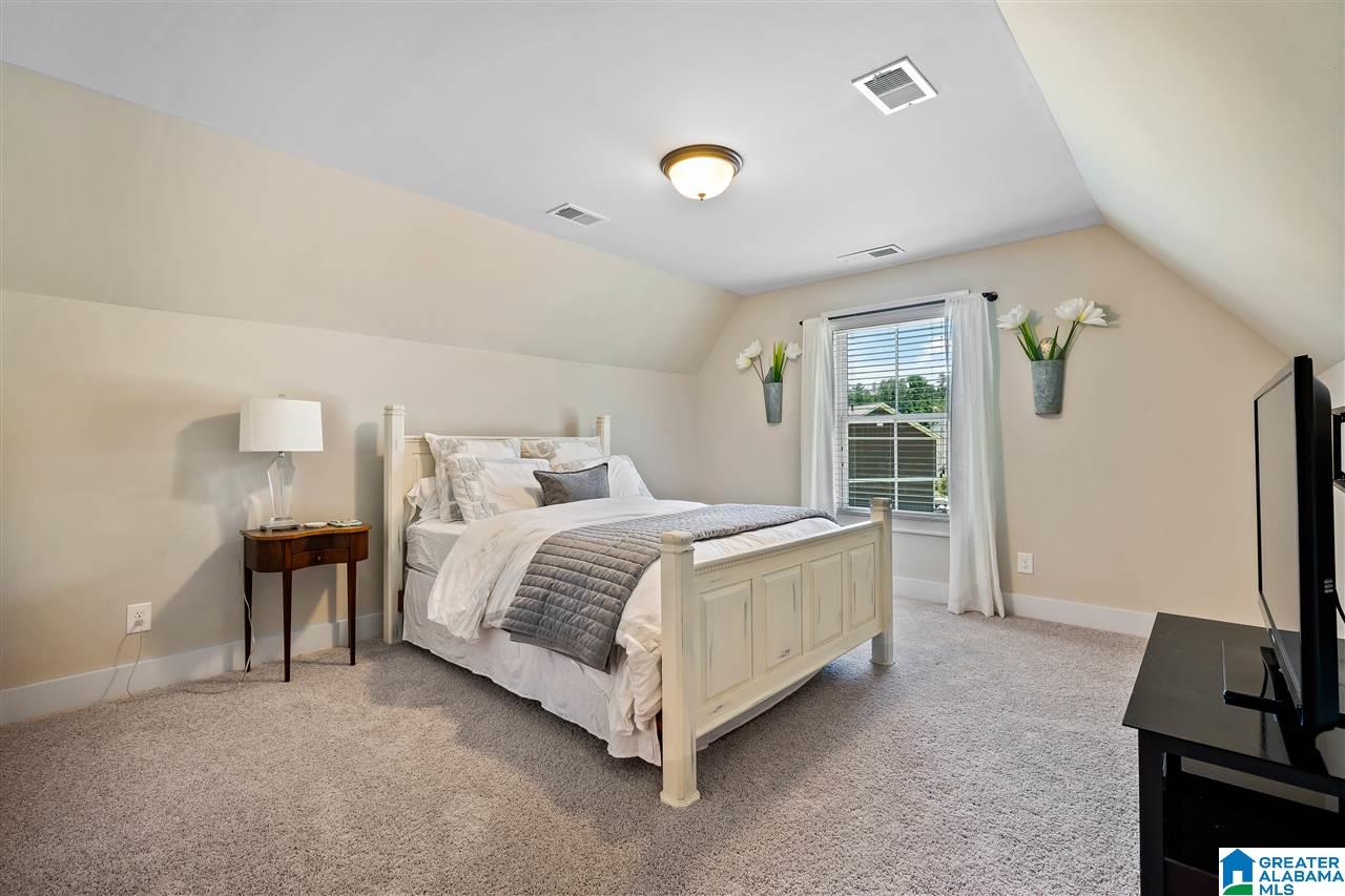1465 Valley Trace Birmingham, AL 35210 - Photo 25 of 34