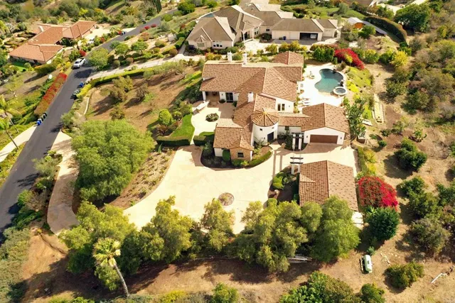 $1,980,000 | 2644 Dos Lomas, Fallbrook, CA 92028