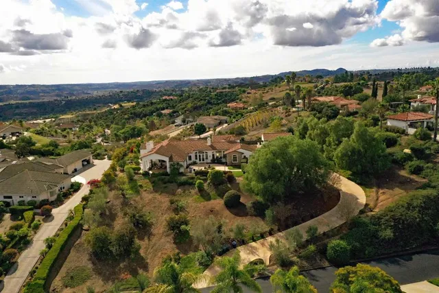 $1,980,000 | 2644 Dos Lomas, Fallbrook, CA 92028
