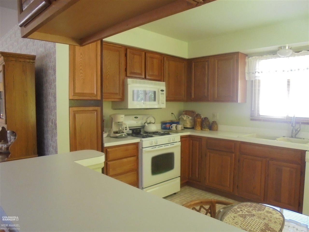 331 Mae Court, Unit 2 BLDG A Romeo, MI 48065 - Photo 6 of 49 Gallery Image 6