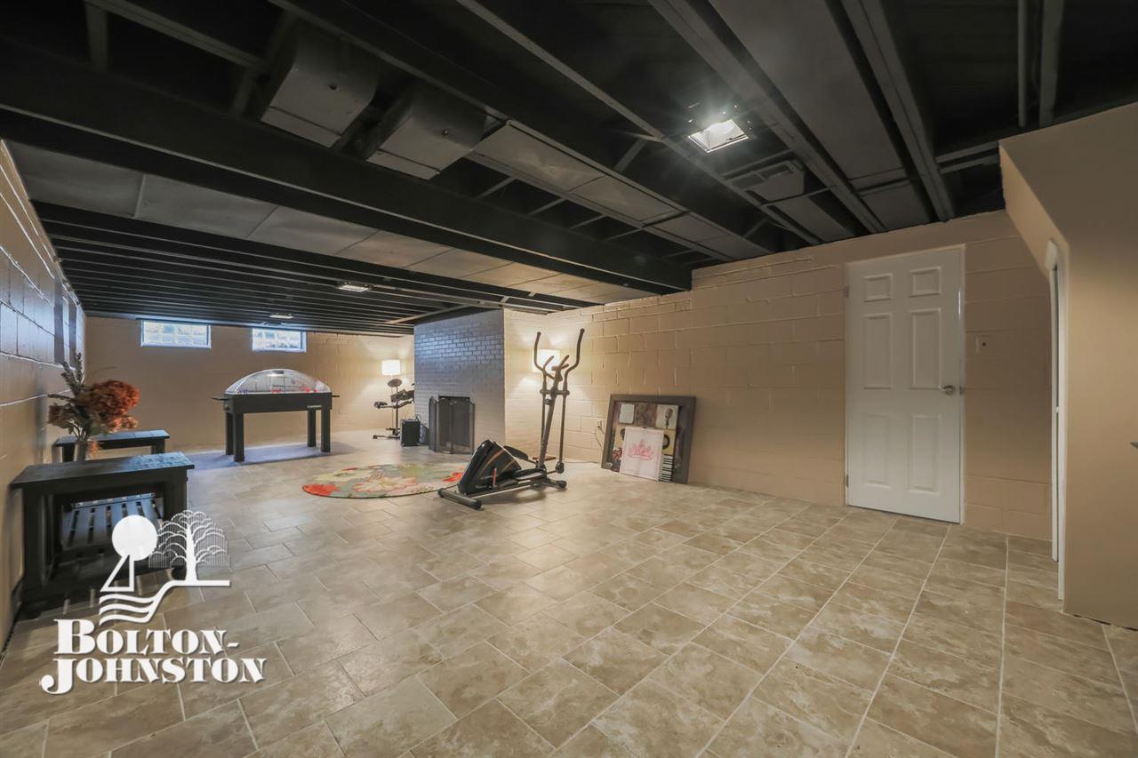 731 North Oxford Road Grosse Pointe, MI 48236 - Photo 42 of 52 Basement Rec Room