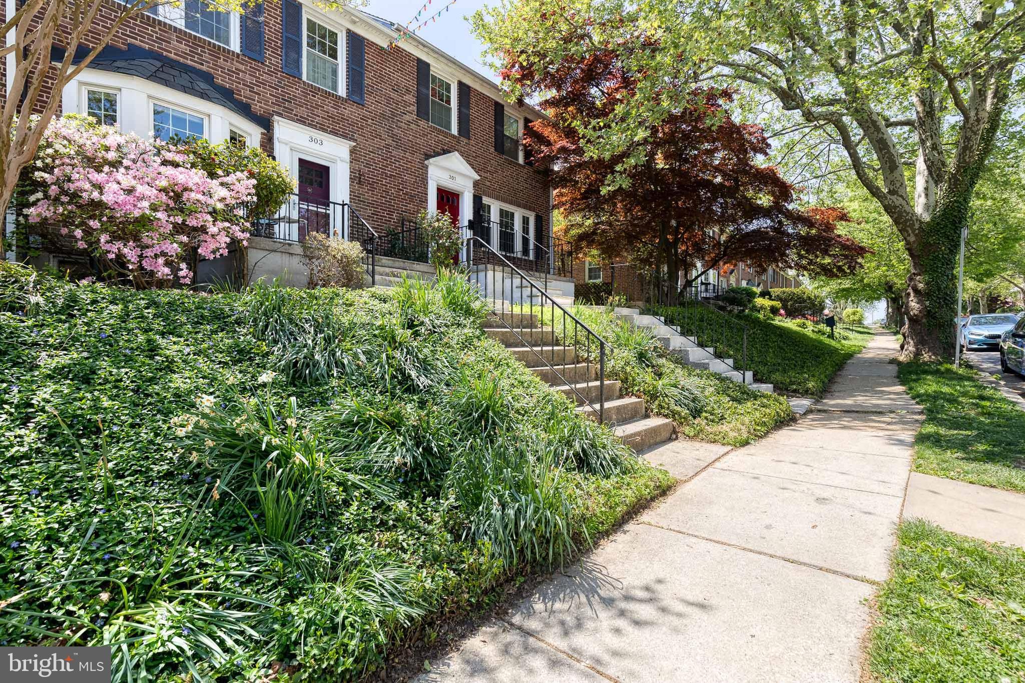 303 Overbrook Road Baltimore, MD 21212 - Photo 5 of 40