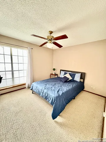 $950 | 8633 Datapoint Drive, San Antonio, TX 78229