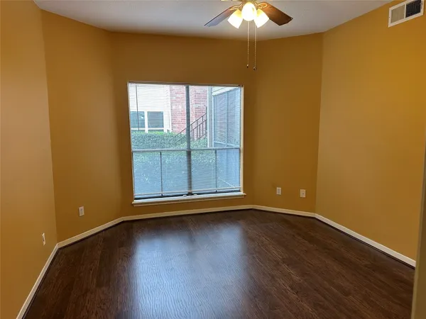 $1,250 | 10161 Oakberry Street, Unit 93, Houston, TX 77042