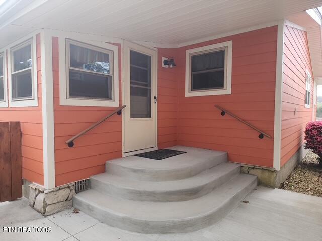 431 Powell Valley Marine Road La Follette, TN 37766 - Photo 18 of 35 431 Powell Valley Marine Rd (71)