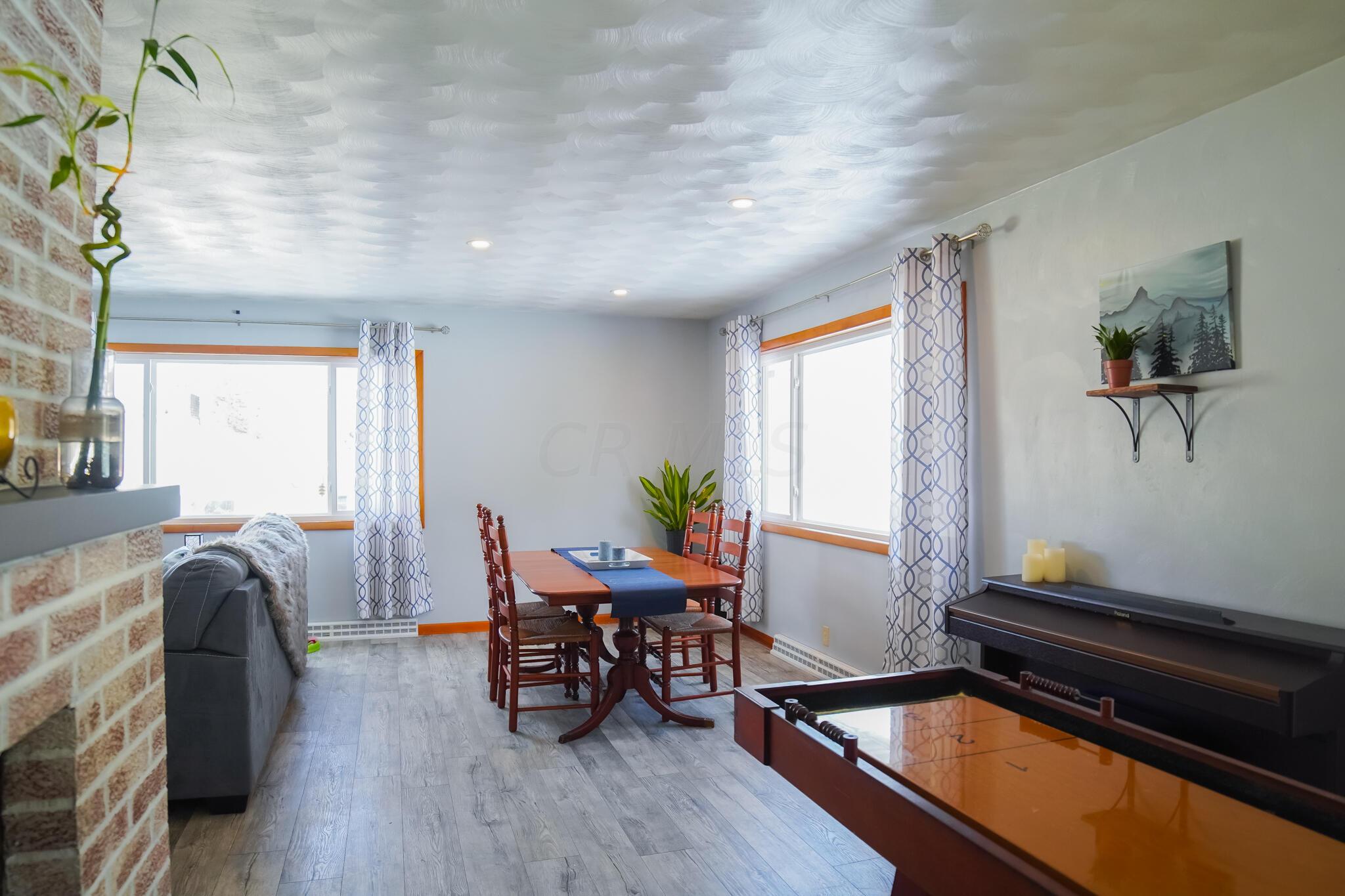 261 Creston Road Mansfield, OH 44906 - Photo 7 of 29 DSC00503