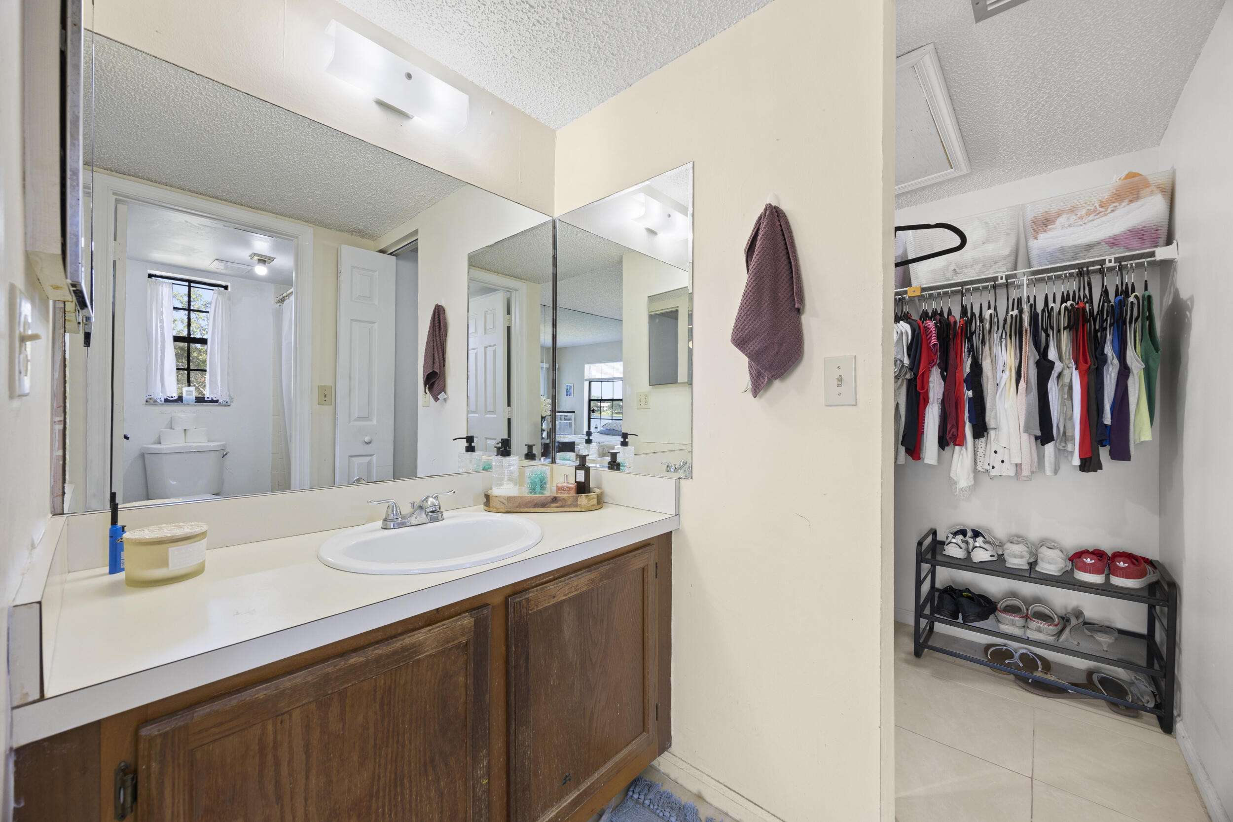 2600 Greenwood Terrace, Unit G201 Boca Raton, FL 33431 - Photo 18 of 32 20_453a0646