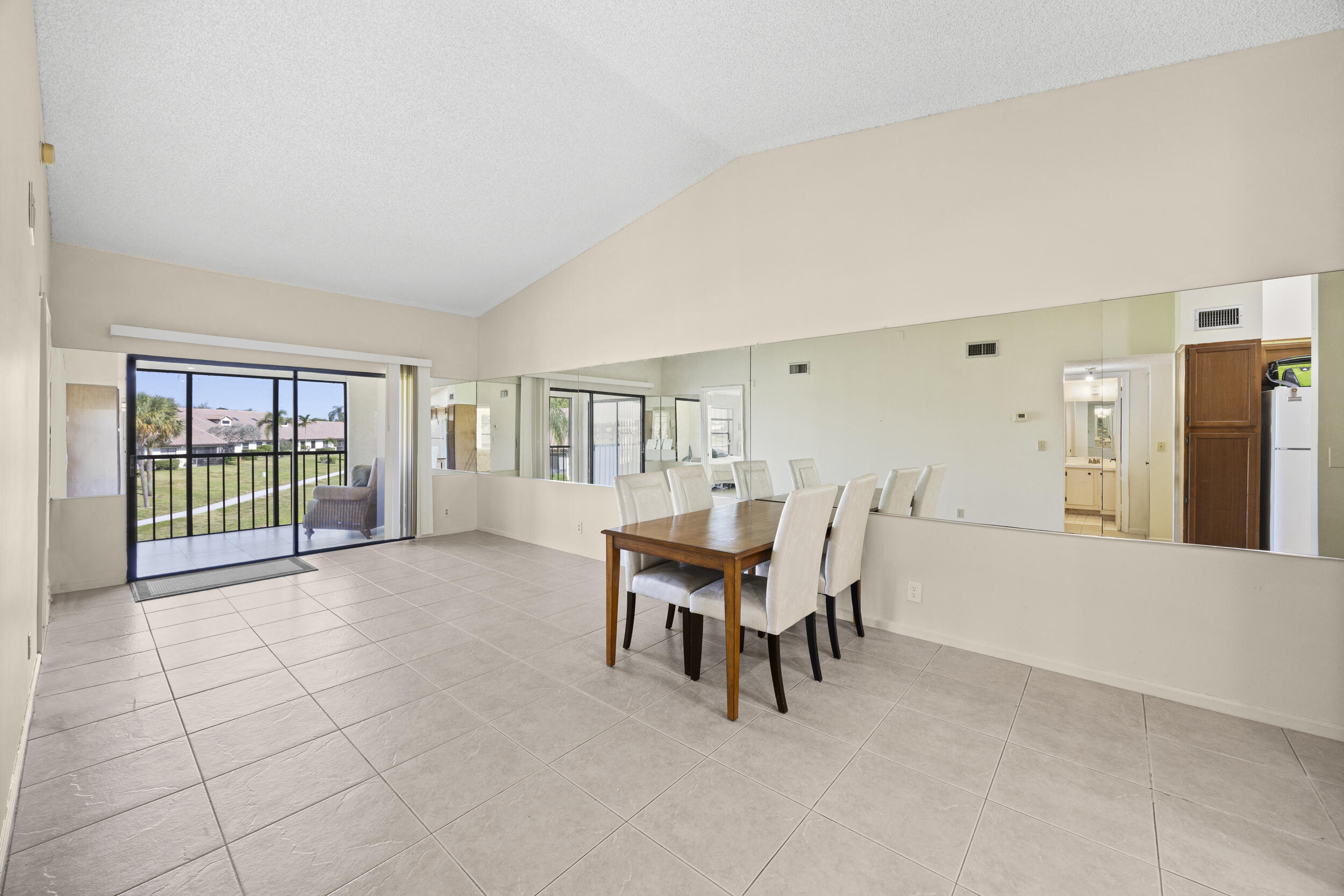 2600 Greenwood Terrace, Unit G201 Boca Raton, FL 33431 - Photo 5 of 32 7_453a0696