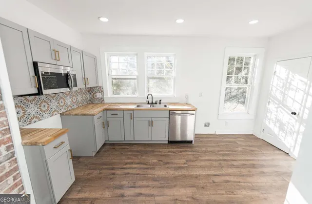 $219,900 | 622 West Whitney Avenue, Albany, GA 31701