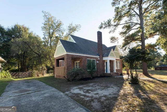 $219,900 | 622 West Whitney Avenue, Albany, GA 31701