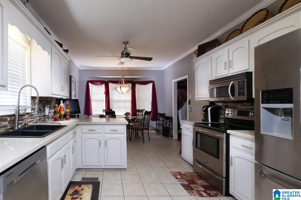 6032 Vale Hollow Road Helena, AL 35080 - Photo 4 of 39